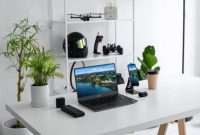 Top 6 Must-Have Gadgets For Professionals